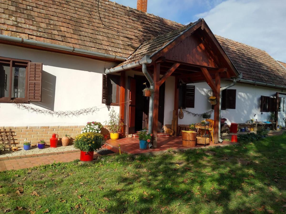 Harmat Porta Villa Galambok Exterior foto